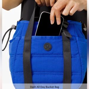 lululemon athletica Vibrant Blue Bucket Bag